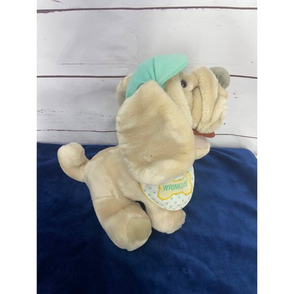 Vintage 1981 Ganzbros Wrinkles Dog Plush Toy With Hat‎ & Bib - Picture 3 of 6